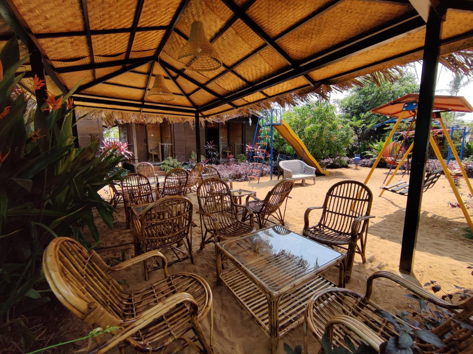 Beach Cottages - Pousada Donaciana Baga Exterior foto